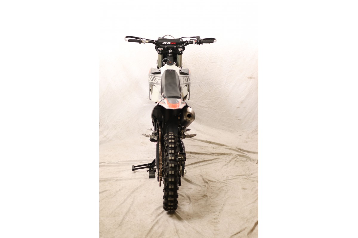jhlmoto.ru-jhl-zr6-nb300-jhlofr-enduro-7-1200x800