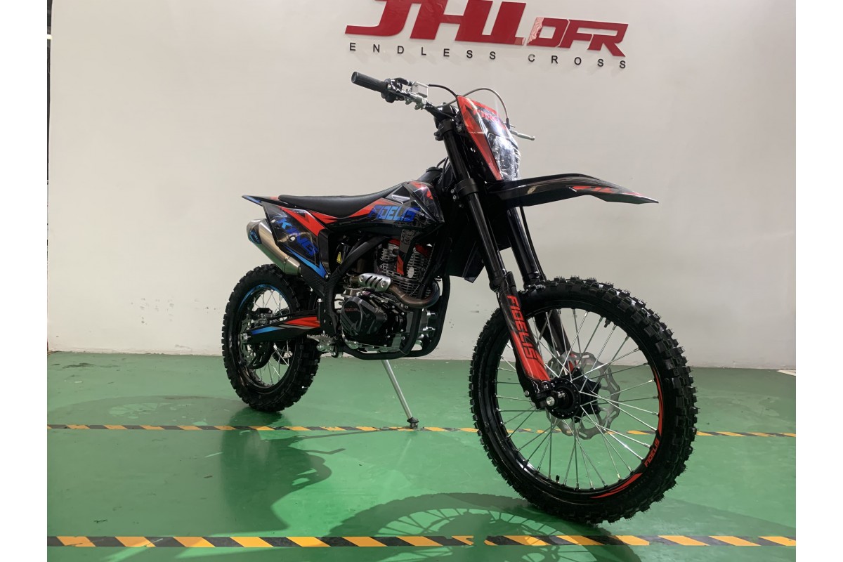 fidelis-moto-king-6-1200x800